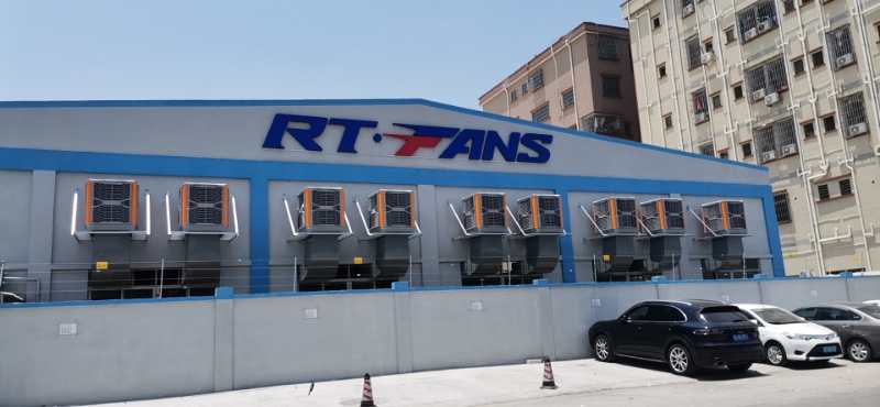 夏季车间高温闷热的看过来了，瑞泰风环保空调专业为车间降温